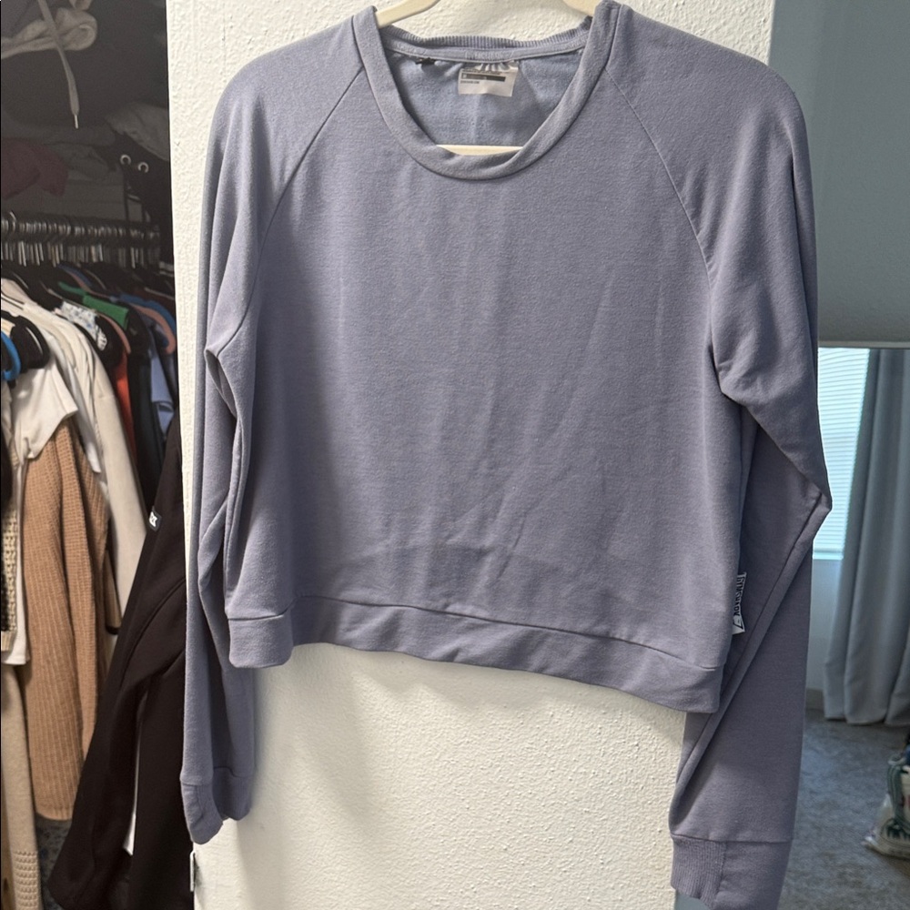 Gymshark Women's dusty blue Cropped long sleeve